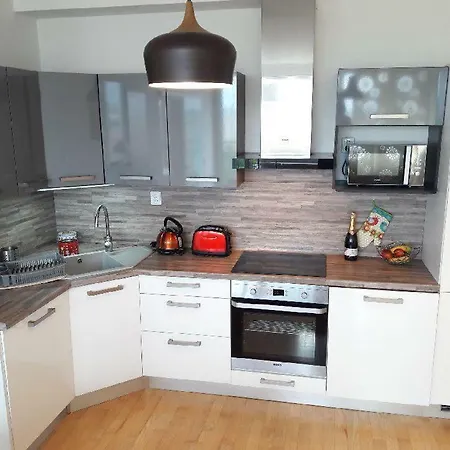 Apartman Bright With Terrace
